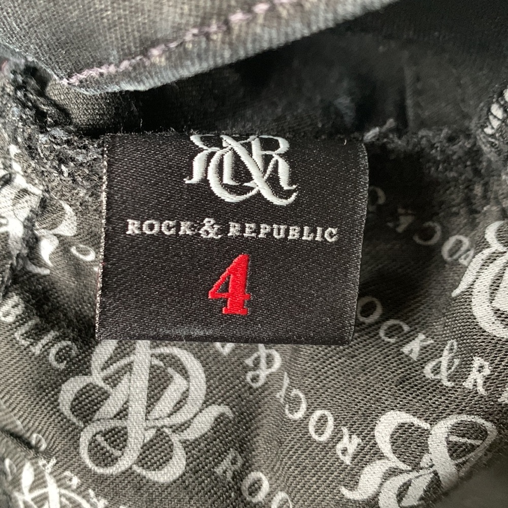 Rock & Republic Black Jeans - Picture 5 of 5
